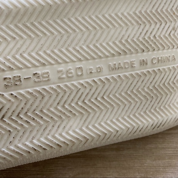 Pink Happy Face Slippers Gently Used - Picture 6 of 6